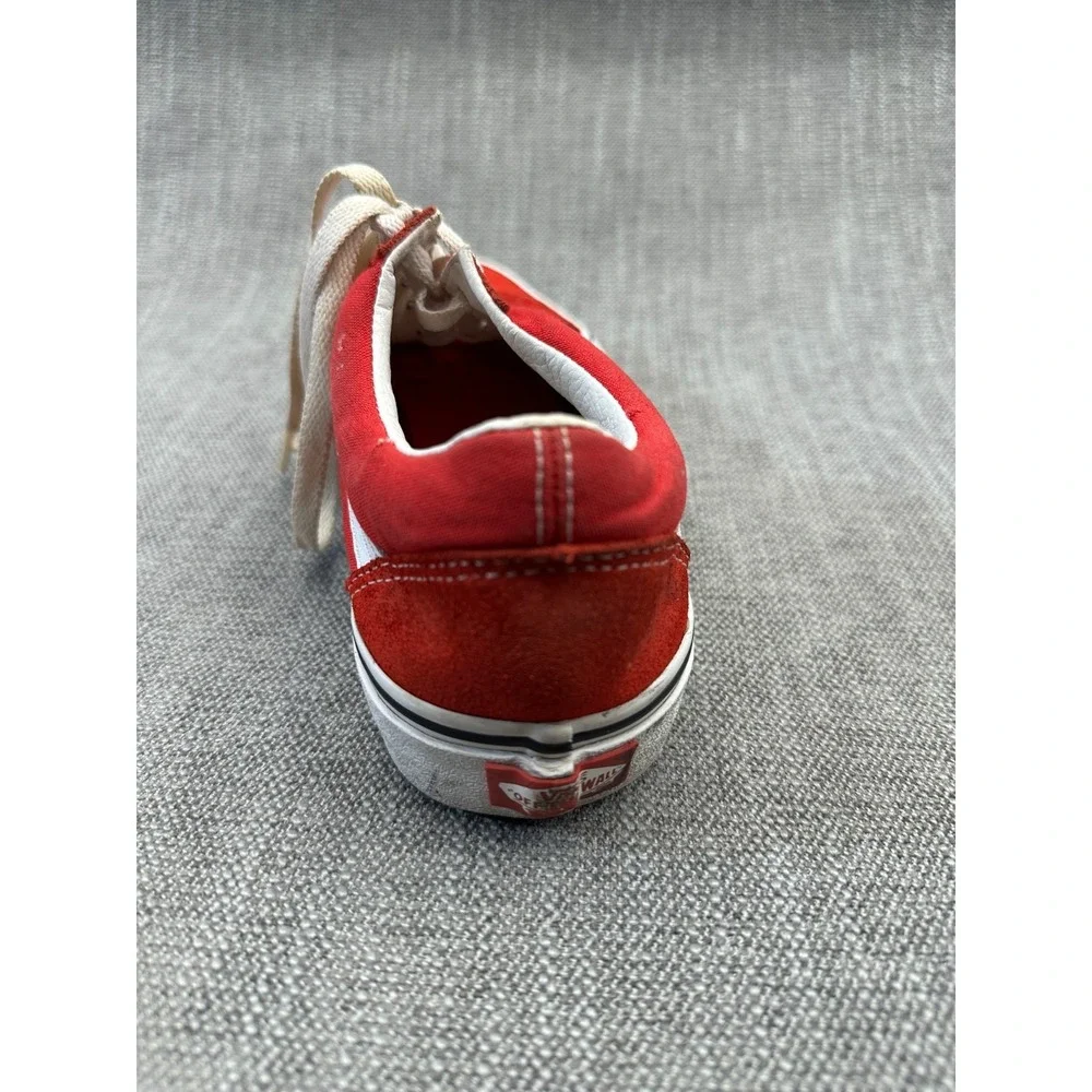 Vans Old Skool Unisex M7.5/W9‎ Skateboarding Shoes Red Suede Athletic Sneakers